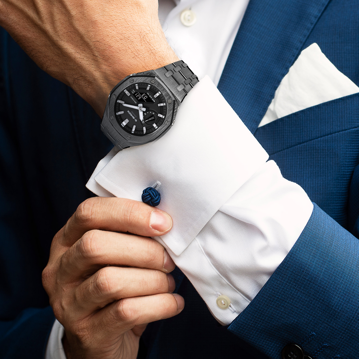 Gshock CasiOak Gunmetal - Cadran noir (index des heures en acier et argent)