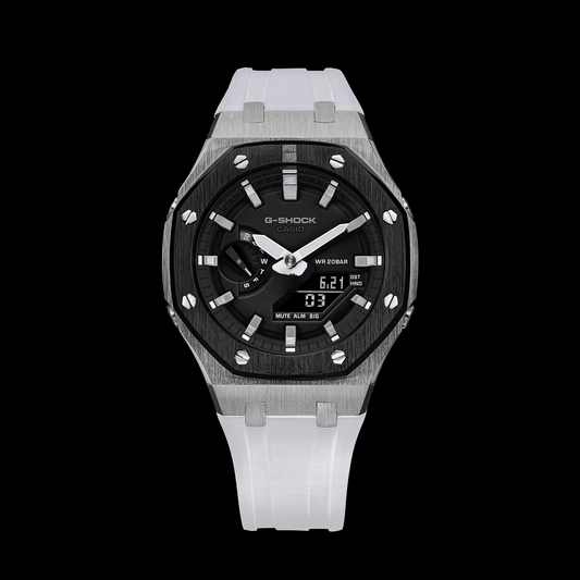 Gshock CasiOak Argent/Noir - Cadran noir (bracelets en résine blanche et index argentés)